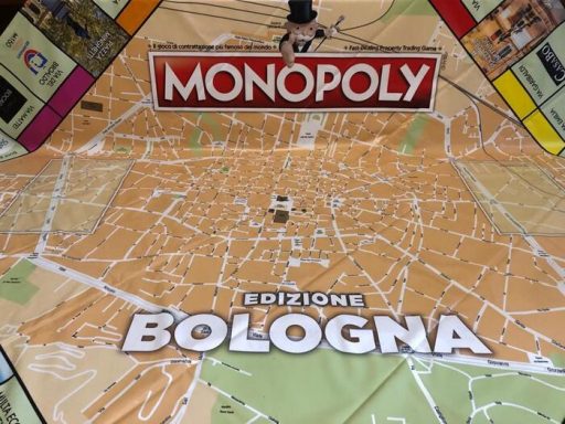 Scopri il nuovo Monopoly Bolog