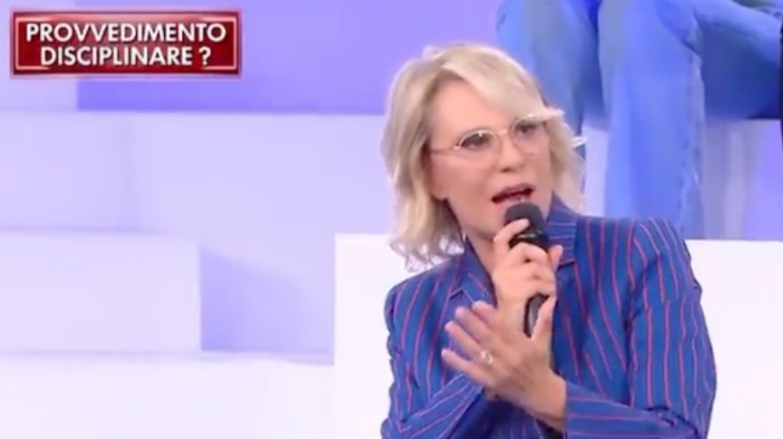 “Fuori da Amici 23: il litigio con Maria De Filippi e cosa è successo”