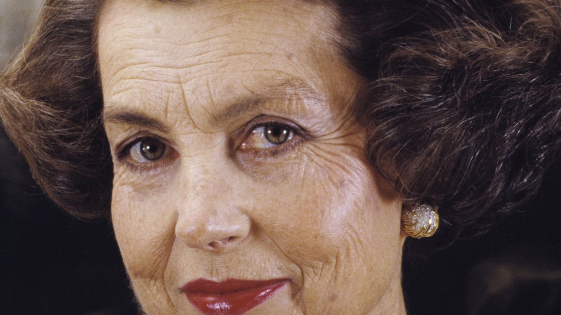 La caduta di Liliane Bettencourt: miliardaria e prigioniera del maggiordomo