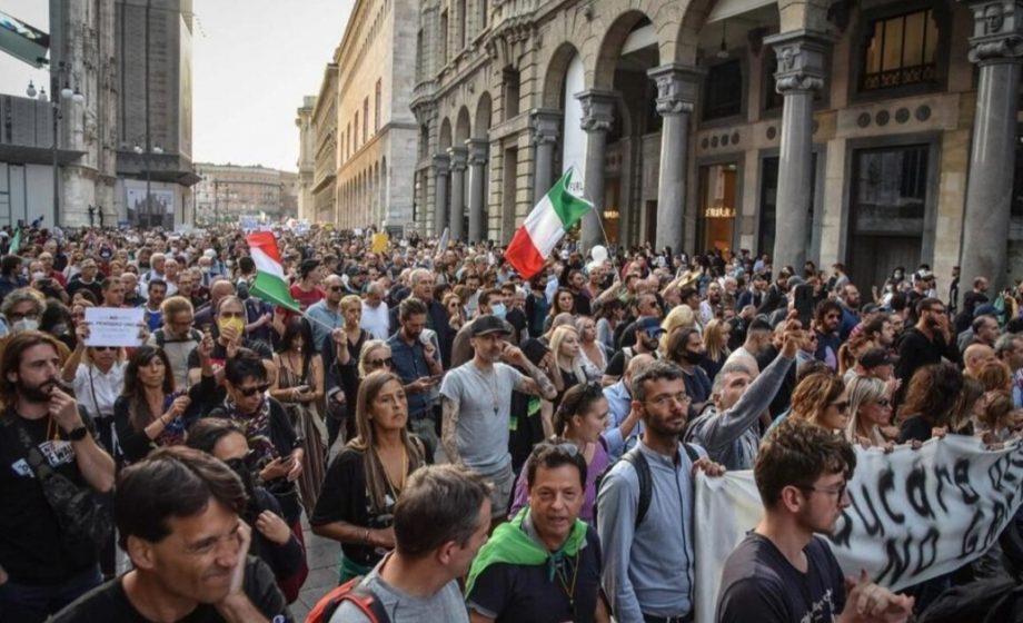 Proteste in tutta Italia 22Blo