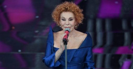 Ornella Vanoni critica la lung