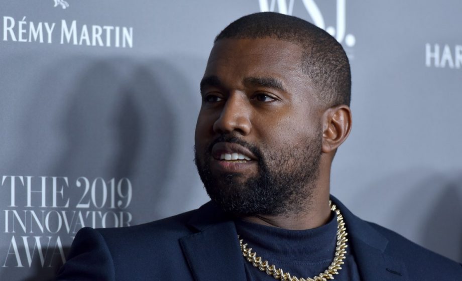 Kanye West nuovo sorriso da J