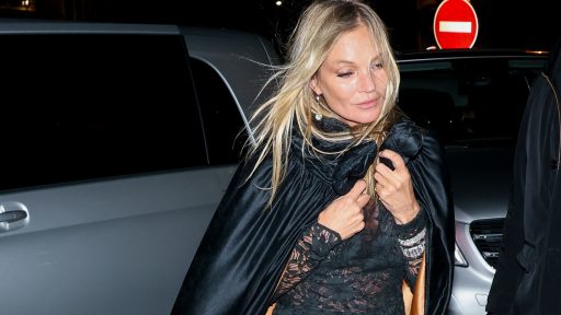 Kate Moss compie 50 anni fest