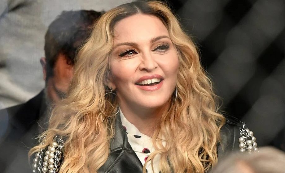 Madonna denunciata da fan per