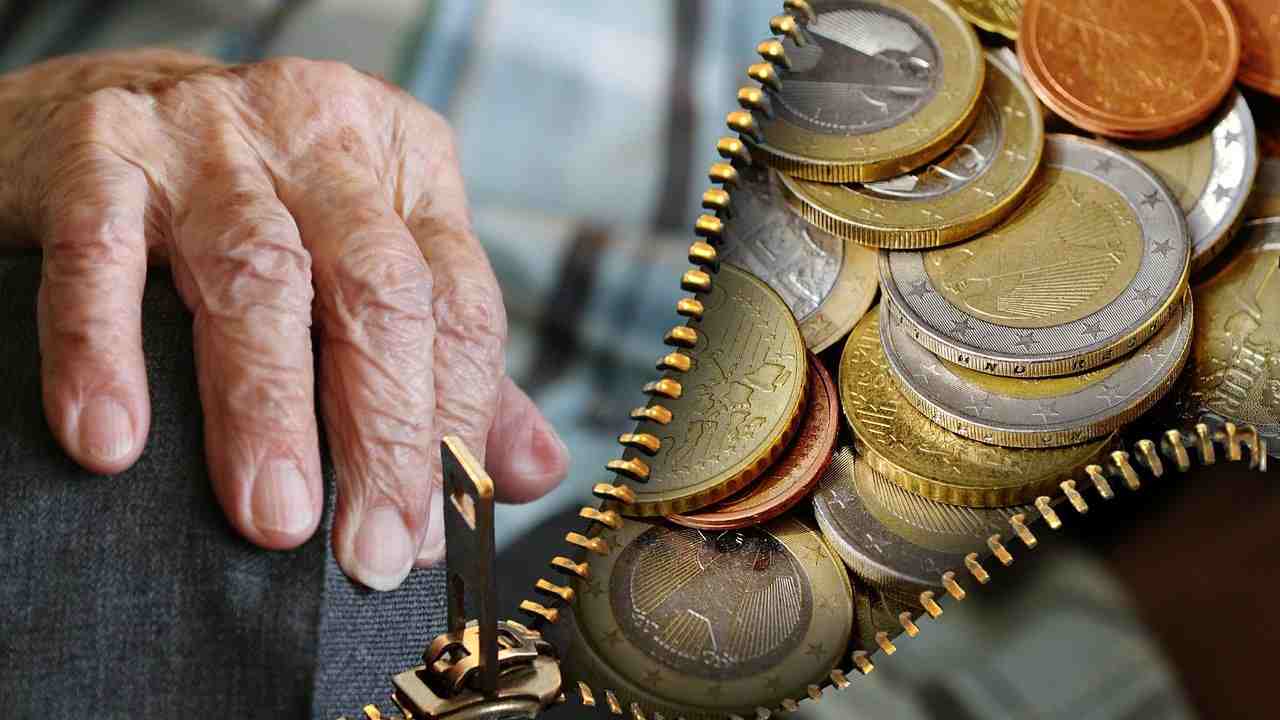 Pensioni di Aprile, bellissime notizie per i pensionati: sul conto corrente arrivano questi arretrati