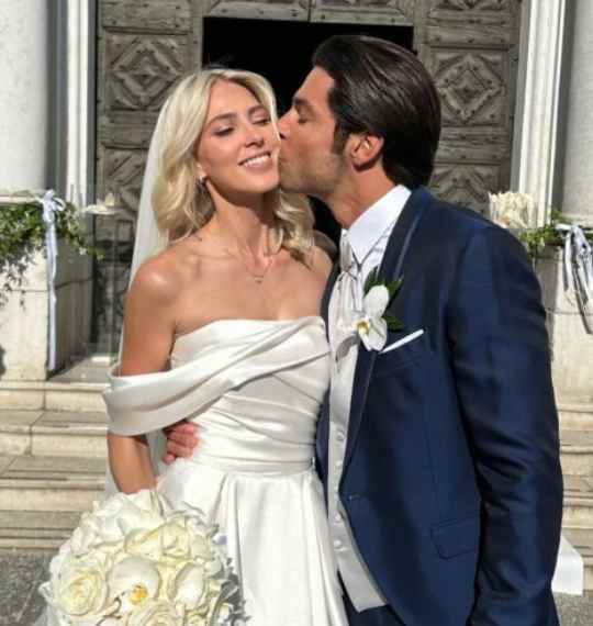 L’ex gieffino Adrea Denver sposa la modella Lexi Sudin a Verona